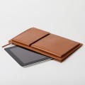 Etui na laptopa 14 cali Flat, brązowa - Lexon