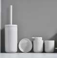 Mydelniczka ceramiczna Ume, biała - Zone Denmark
