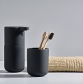 Kubek na szczoteczki do zębów Ume, czarny - Zone Denmark