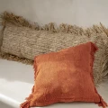 Dekoracyjna poduszka z rafii 35x100 - Bazar Bizar