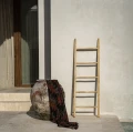 Drabina dekoracyjna Tulum 165 z drewna tekowego - Bazar Bizar
