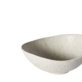 Ceramiczna miska z fakturą i organicznym kształtem Tega - Muubs