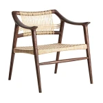 Fotel pleciony z drewnianą ramą Buer, rattan i jesion - Vical