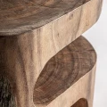 Drewniany stolik z półkami, o organicznym kształcie Kilkis - Vical