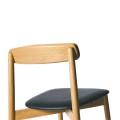 Krzesło drewniane z tapicerowanym siedziskiem Unite, dąb bielony - Andersen Furniture