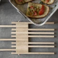 Podstawka pod gorące naczynia drewniana Table Frame, dąb naturalny - EKTA Living