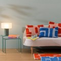 Lampa stołowa ze szklanym kloszem z reliefem Asti, zielona - Atmosphera