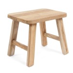 Niski drewniany stołek Quincy - Bazar Bizar