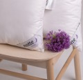 Poduszka z puchu gęsiego Amore 50x60, batyst, 90% puch - Notte