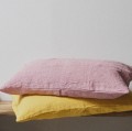 Poduszka dekoracyjna lniana Alpha Basics 70x50, różowa - Pomax
