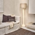 Lampa podłogowa Eivissa z papier-mâché i lnu - Pomax