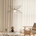 Metalowa lampa wisząca o falującym kształcie Ray 70, Mud - Globen Lighting