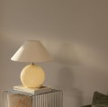 Lampa stołowa kula ze stożkowym kloszem Iris 35, kremowa - Globen Lighting