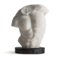 Rzeźba mężczyzny z białej żywicy Philip, 25 cm - Vical