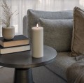Świeca na baterie z ruchomym płomieniem, walec Led, 7,8x20, Oyster Grey - Uyuni