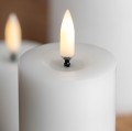 Świeca walec LED na baterie z ruchomym płomieniem Melted Pillar 5x14,5, biała - Uyuni