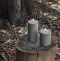 Świeca walec Outdoor  zewnętrzna LED z ruchomym płomieniem 8,4x15 cm, Sandstone - Uyuni