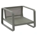 Nowoczesny fotel na taras aluminiowy z poduszkami Olefin Domilly, Laurel green - Hesperide
