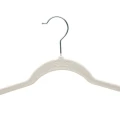 Wieszaki na ubrania welurowe 45 cm, 20 sztuk - 5five