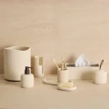 Dozownik do mydła z żywicy Oleya 290 ml, beżowy - 5five