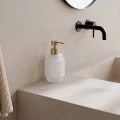 Dozownik do mydła szklany ryflowany Solis 300 ml, transparentny - 5five