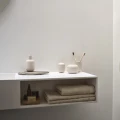 Kubek łazienkowy ceramiczny Sensu, Sand - Zone Denmark