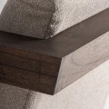 Designerski fotel tapicerowany z drewnianą ramą Virazel - Vical