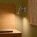 Minimalistyczny kinkiet Makoto z regulowanym reflektorem, satin chrome - DFTP by Nordlux