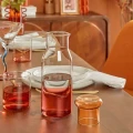 Kolorowa szklana karafka do wody z pokrywką Homy 860 ml, Amber - Atmosphera