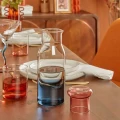 Kolorowa szklana karafka do wody z pokrywką Homy 860 ml, Blue Rose - Atmosphera