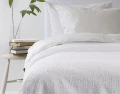 Biała narzuta na łóżko 260x260 Dani White Oeko-Tex Gots HIMLA