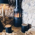 Czarny stolik stołek Tribe z drewna teak BAZAR BIZAR