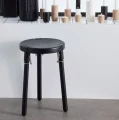 Drewniany taboret designerski Black Stool U1 - Andersen Furniture