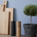 Młynek do soli i pieprzu naturalny WoodMill - Andersen Furniture