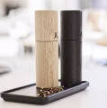 Młynek do soli i pieprzu naturalny WoodMill - Andersen Furniture