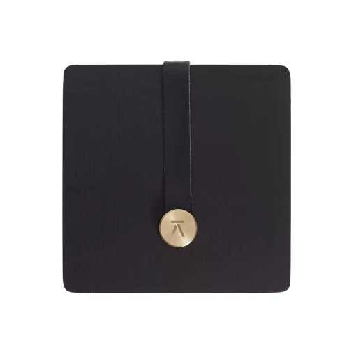 Serwetnik drewniany czarny lity dąb skóra mosiądz - Andersen Furniture