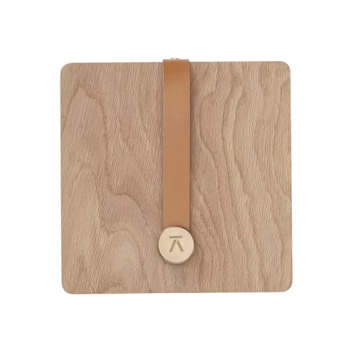 Serwetnik drewniany naturalny lity dąb skóra mosiądz - Andersen Furniture