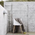 Designerskie krzesło na drewnianych nogach Tac białe bielone - Andersen Furniture