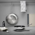 Patelnia z powłoką ceramiczną 28 cm Eva Trio Stainless Steel - Eva Solo