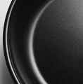 Patelnia z powłoką ceramiczną 28 cm Eva Trio Stainless Steel - Eva Solo