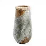Decorative vase Sneaky Grey L terracotta raffia - Bazar Bizar