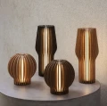 Bezprzewodowa lampa stołowa Radiant Led Smoked Oak - PLEASE WAIT to be SEATED