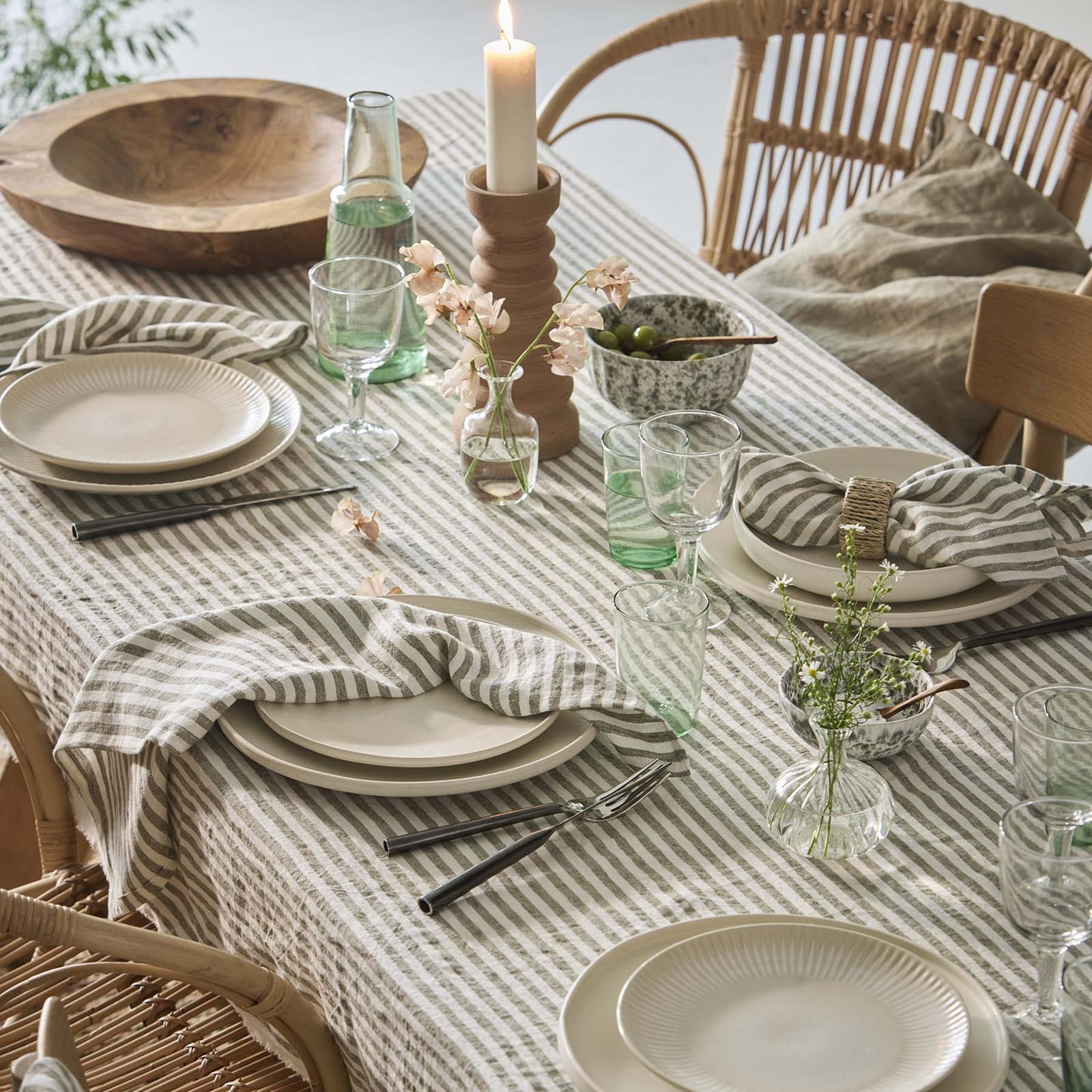 lniany obrus w paski Tell Me More, Natural Home Decor