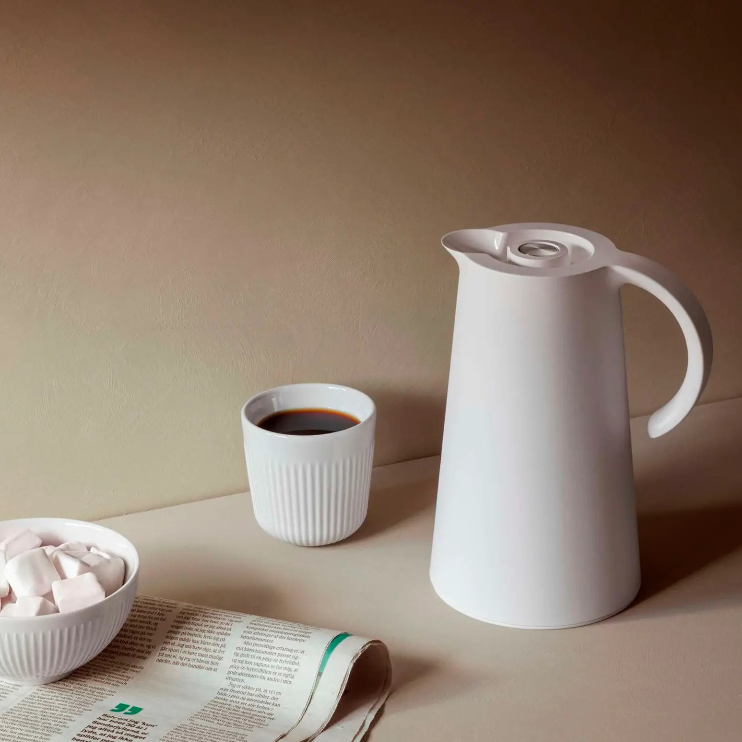 Dzbanek próżniowy Rise Eva Solo Natural Home Decor