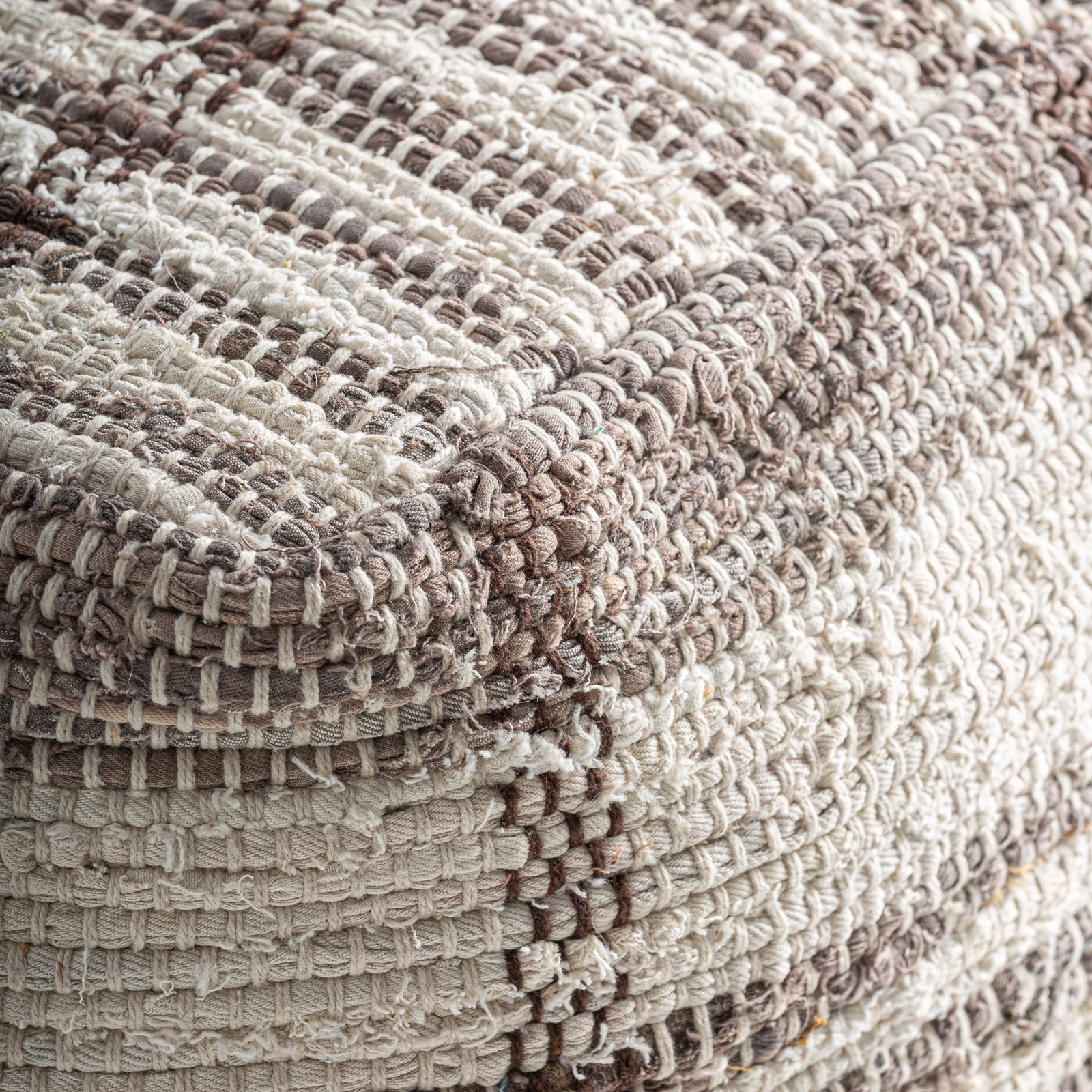 Bazens Vical, Natural Home Decor